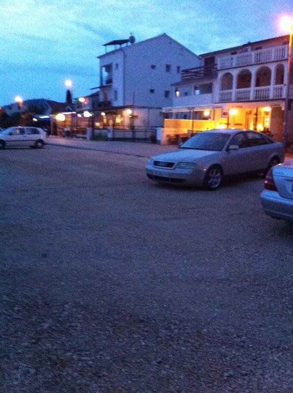 Nada Apartment บิลิเซ ภายนอก รูปภาพ