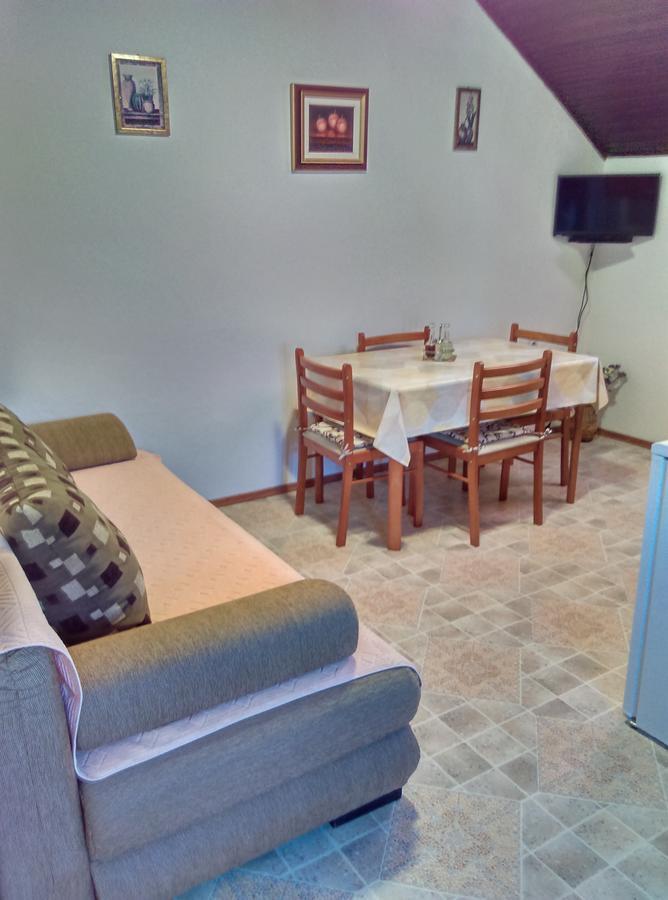 Nada Apartment บิลิเซ ภายนอก รูปภาพ
